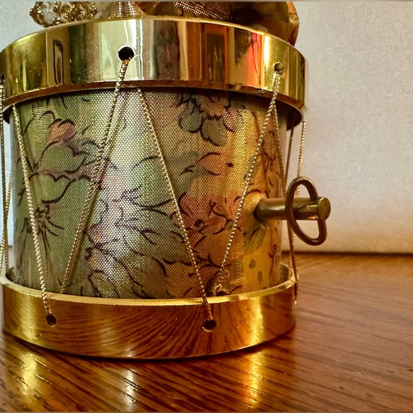 Westland Music Box Harlequin - Picture 14 of 14